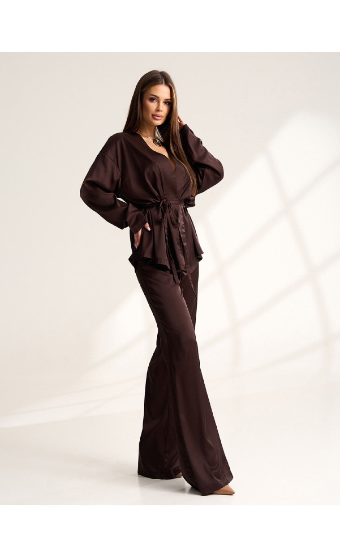 Жіночий костюм Issp