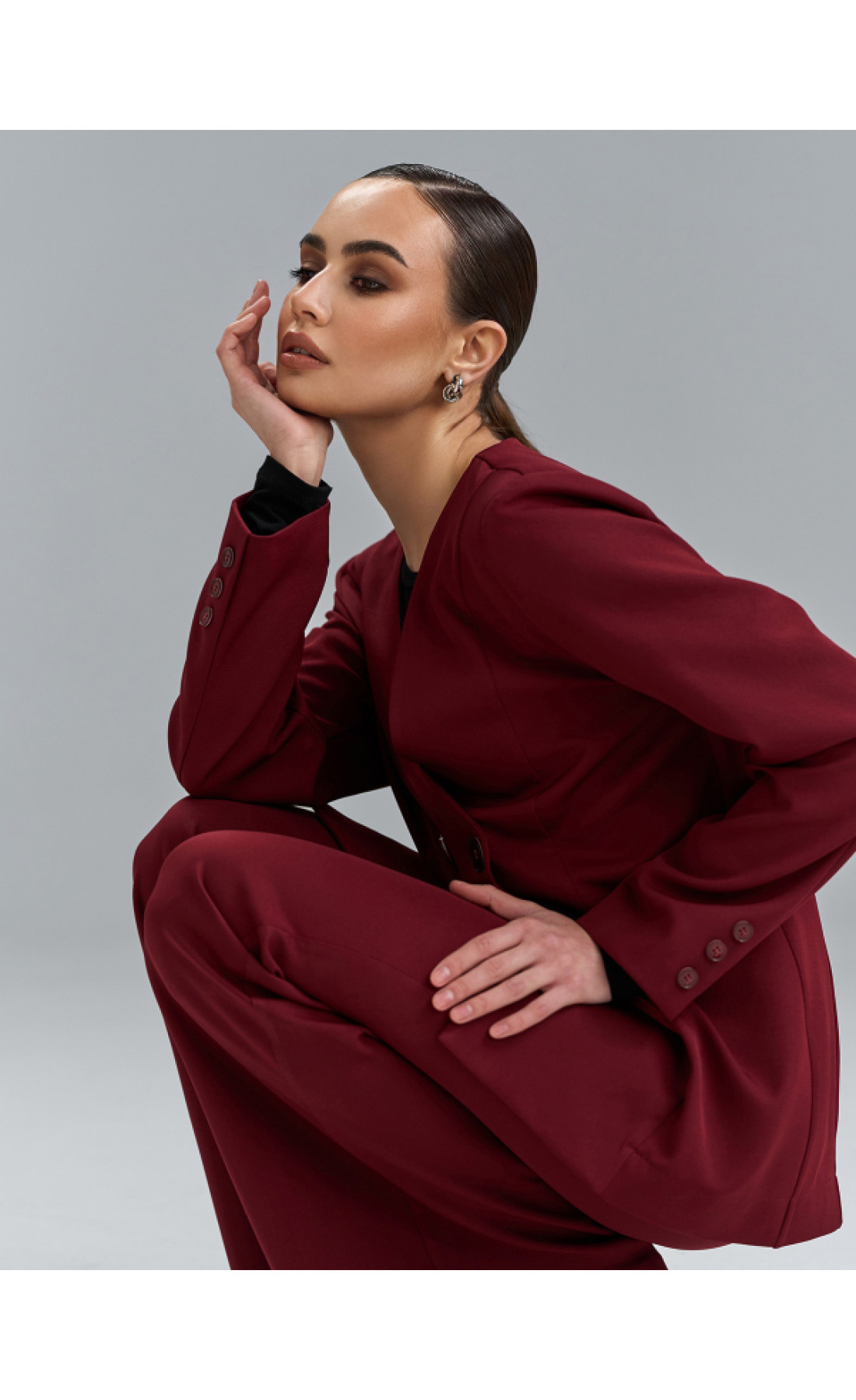 Жіночий костюм Issp