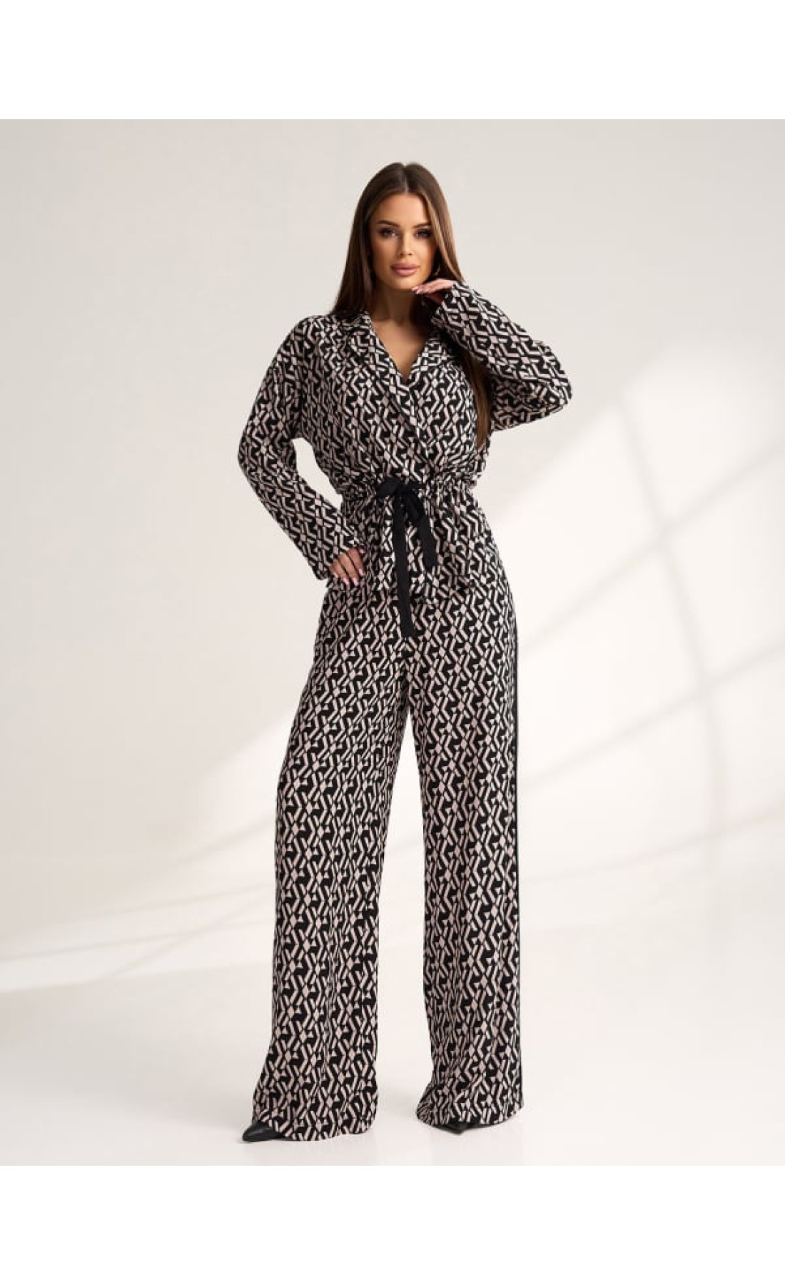 Жіночий костюм Issp