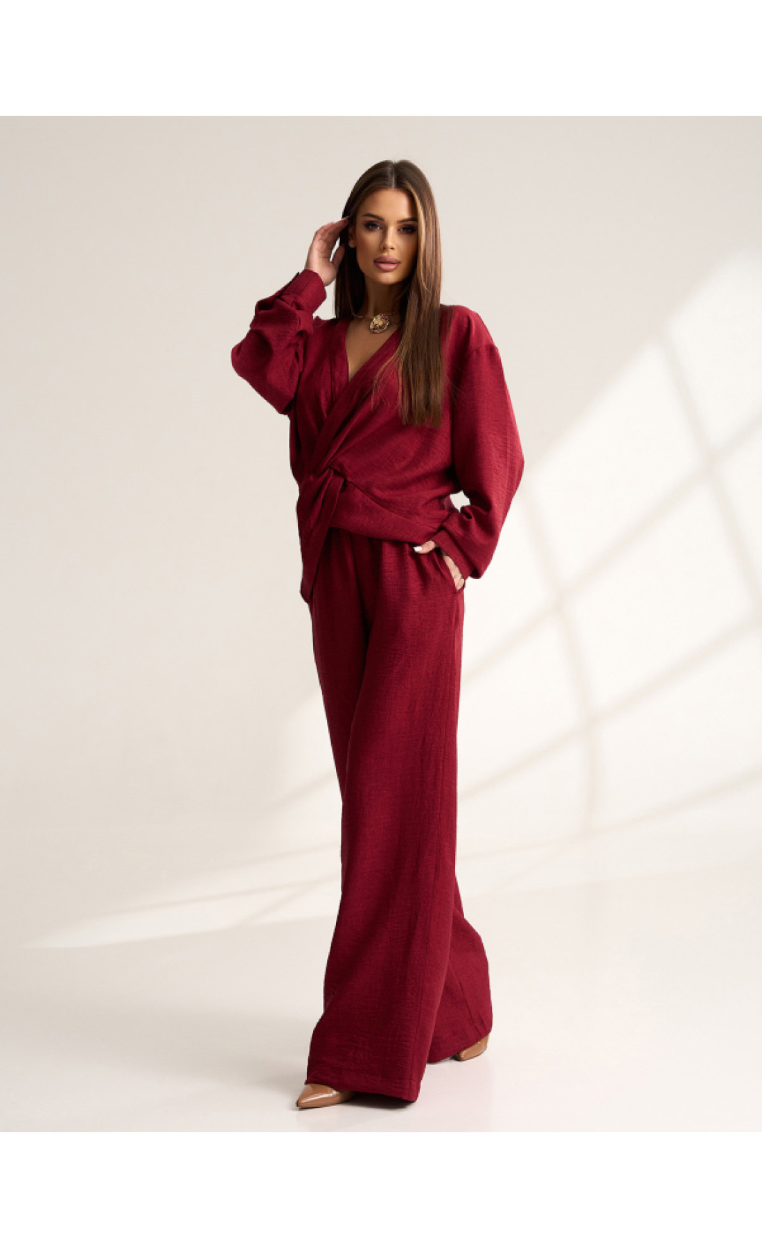 Жіночий костюм Issp