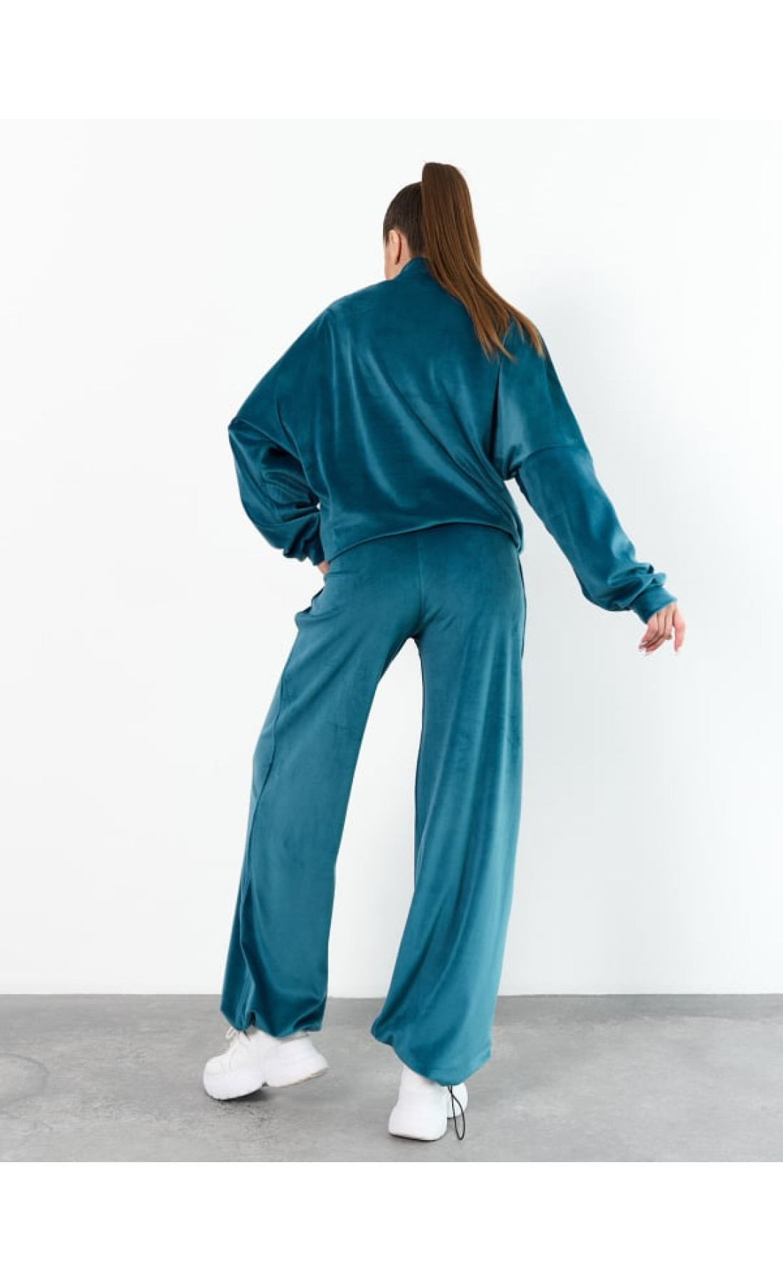 Жіночий костюм Issp